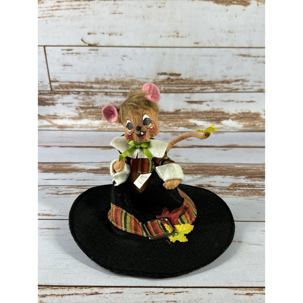 RARE Annalee Thanksgiving Harvest Pilgrim Hat Centerpiece 6 Inch Used
